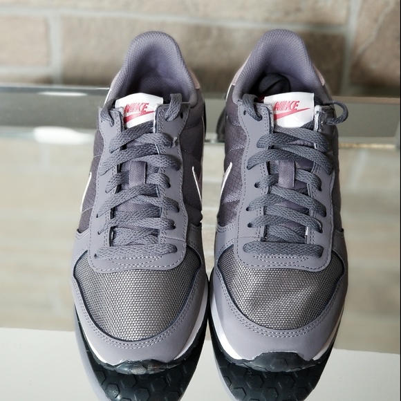 Nike Genicco - Picture 2 of 4